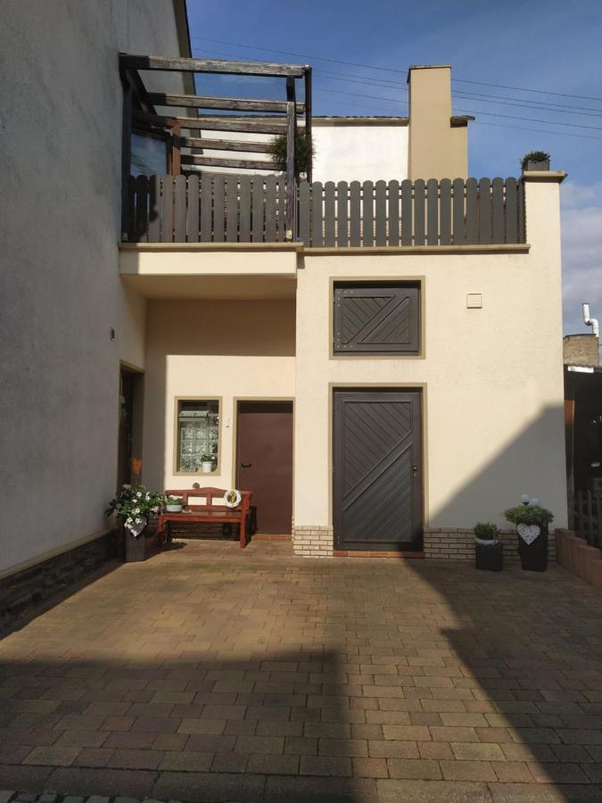 Ferienhaus Treis Neef المظهر الخارجي الصورة