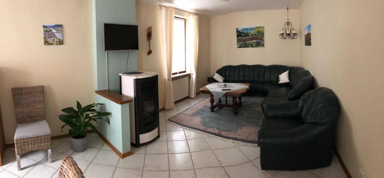 Ferienhaus Treis Neef المظهر الخارجي الصورة